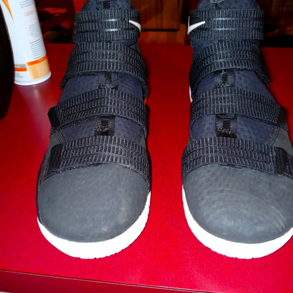 Men's hi-top zoom